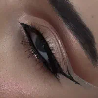 میکاپ کار چرخشی هستم اماده همکاری با سالندارها