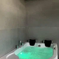 ویلای استخردار ویلا جنگلی ویلاساحلی سوئیت آپارتمان|اجارهٔ کوتاه‌مدت ویلا و باغ|آستارا, |دیوار