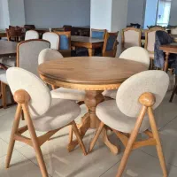 میزغذا خوری با بهترین چوب برند اقای انصاری