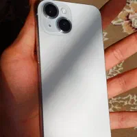 اپل iPhone 15 با حافظهٔ ۱۲۸ گیگابایت