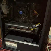 کیس و مانیتور