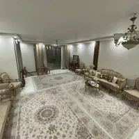 خانه ویلایی ۳طبقه نوسازی شده ۲طرف نور واقع درگلزار