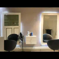 آینه و تجهیزات آرایشگاهی|آرایشگاه و سالنهای زیبایی|ساری, |دیوار