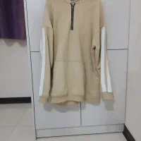 هودی کلاه دار