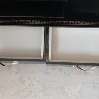 میز تلویزیون شیشه ای و کشو چوبی