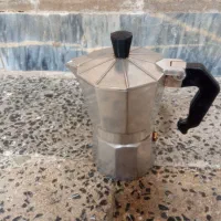 قهوه ساز دونفره معاوضه باچای دارم