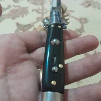 فروش یک چاقوی تزعیینی