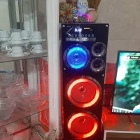 اسپیکر نو چراغ دار نو افکن هم داره
