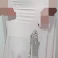 لباس مجلسی|لباس|ری, سرتخت|دیوار