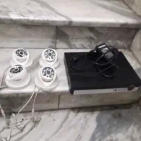 ۴عدد دوربین به همراه دستگاه و سایر لوازم
