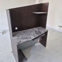 میز و تحریر
