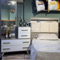 تخت خواب تک نفره کلاسیک|تخت و سرویس خواب|تهران, شهرک ولیعصر جنوبی|دیوار