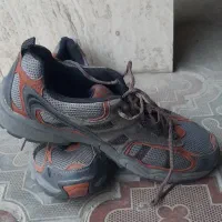 کفش کوهنوردی وطبیعت گردی
