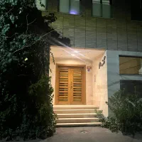 آپارتمان-جنوبی135متری-سه-خوابه-تویسرکانی