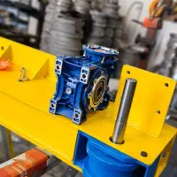 ساخت ونصب جرثقیل سقفی ودروازای با وینچ بلغاری|خدمات پیشه و مهارت|باقرشهر, |دیوار