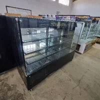 یخچال ویترینی کیک و شیرینی