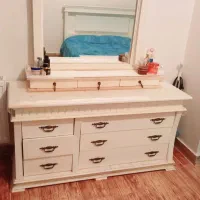 سرویس خواب کامل تخت میز آرایش به همراه دو پاتختی|تخت و سرویس خواب|رشت, جهاد|دیوار