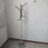 چوب لباسی ایستاده|بندرخت و رخت‌آویز|رباط‌کریم, |دیوار