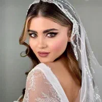 میکاپ و شینیون تخصصی با تخفیف ویژه