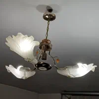 ۳عددلوستر|لوستر و چراغ آویز|شیراز, اصلاح‌نژاد|دیوار