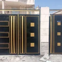 رنگ‌آمیزی درب پنجره با دستگاه پیستوله رنگ‌کاری|خدمات پیشه و مهارت|بم, |دیوار