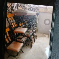 میز و صندلی|میز و صندلی غذاخوری|اصفهان, ناصرخسرو|دیوار