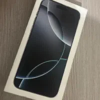 ایفون 16 پرومکس با ریجستر سفید دوسیم 256 zaa