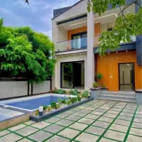 ویلا فول فرنیش  ۲۵۰ متری استخر چهار فصل سند‌تک برگ