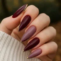 ناخن کار حرفه ایی