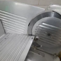 کالباس بر|خردکن، آسیاب، غذاساز|رشت, جانبازان|دیوار