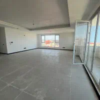 فروش واحد ۱۳۰ متری نوساز ساحلی با تراس رو به دریا