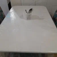 میزغذاخوری همراه باصندلی ۵میلیون تمیز تمیز