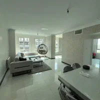 84متر-اباذر-فول-امکانات-دیزاین-شده-سالن-پرده-خور