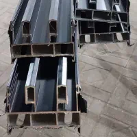 سازنده درب و پنجره های آلومینیومی وupvc