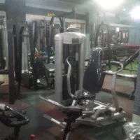 باشگاه بدنسازی۱۳۳ خ محتشم