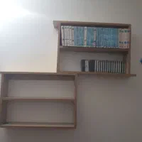 قفسه کتاب جیبی دکوراتیو. میزتحریر با کتابخانه