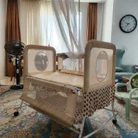 تخت خارجی کنار مادر|تخت و صندلی بچه|مشهد, شهرک رازی (شهرک غرب)|دیوار