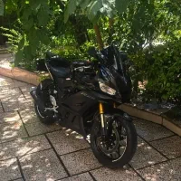 موتور یاماها r25مشکی