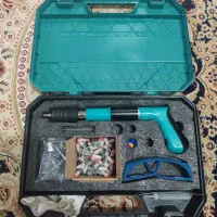 میخکوب چاشنی خور