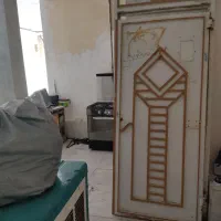 درب حیاط  بیرون بازشو