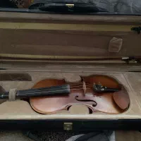 ویولن مدل Tf142
