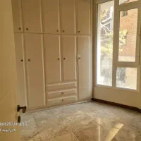 نیاوران تجریش ۹۰ متر ۲ خواب (( نوساز ))