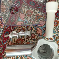 یک عدد  چرخ  گوشت مولینکس فرانسه مدل hv8 1700|سایر لوازم برقی|قزوین, |دیوار
