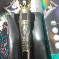 ریش تراش کاملا سالم وتمیز اکبند