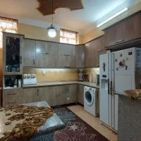 ویلایی-سه-طبقه
