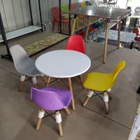 میز و صندلی کودک