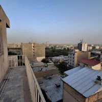 آپارتمان گلشهرنزدیک مترو قابل تهاترتا۵۰%|فروش آپارتمان|کرج, گلشهر|دیوار