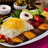 کبابسرا و غذاپزی لقمه داغ