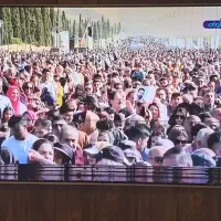 تلویزیون ۶۵ اینچ اصل کره|تلویزیون و پروژکتور|اصفهان, آبشار|دیوار