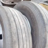 قطعات یدکی استوک و لاستیک و رینگ 295 اتوبوس 302|قطعات یدکی و لوازم جانبی|قزوین, |دیوار